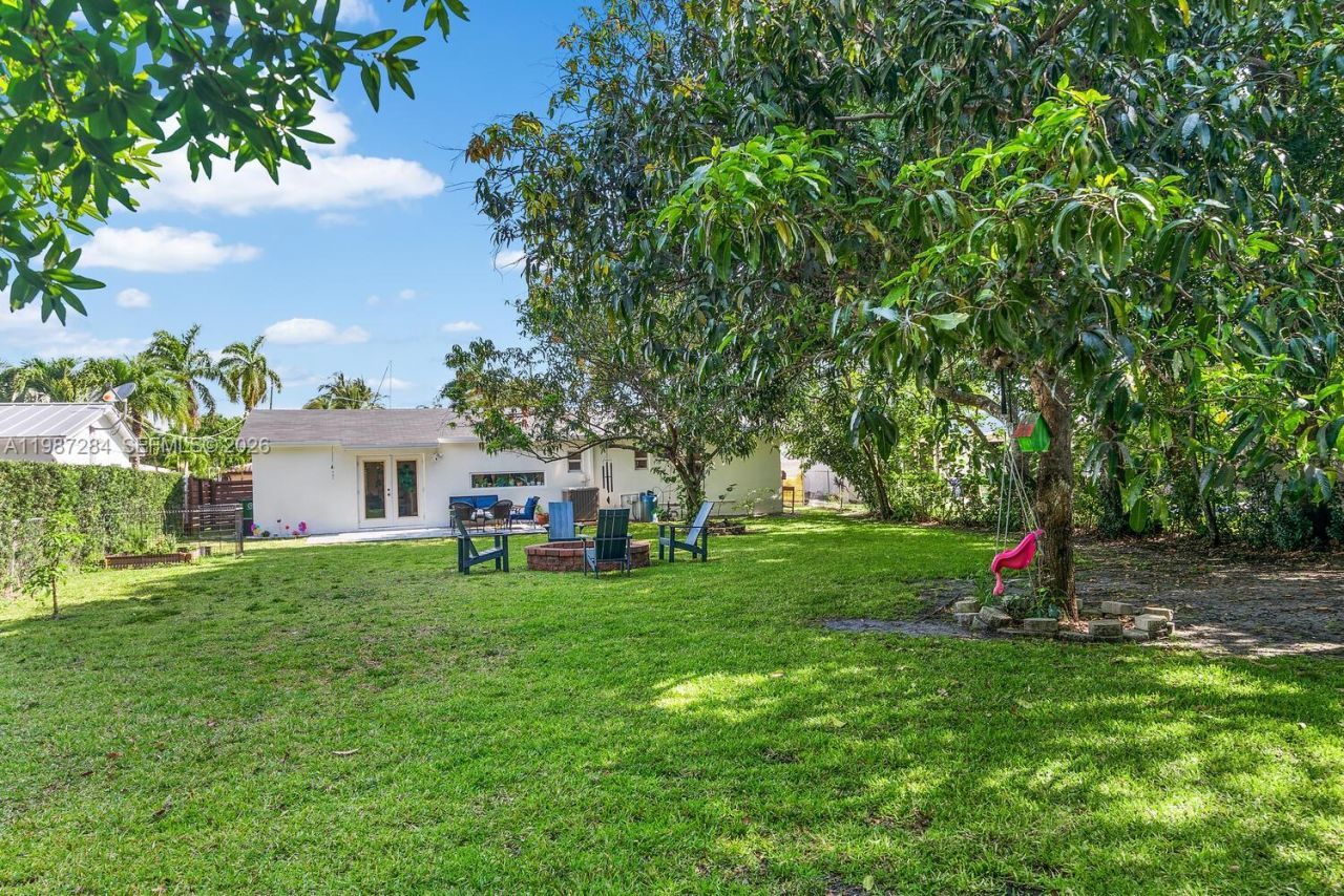 1724 SW 4th St, Fort Lauderdale, FL 33312 Photo