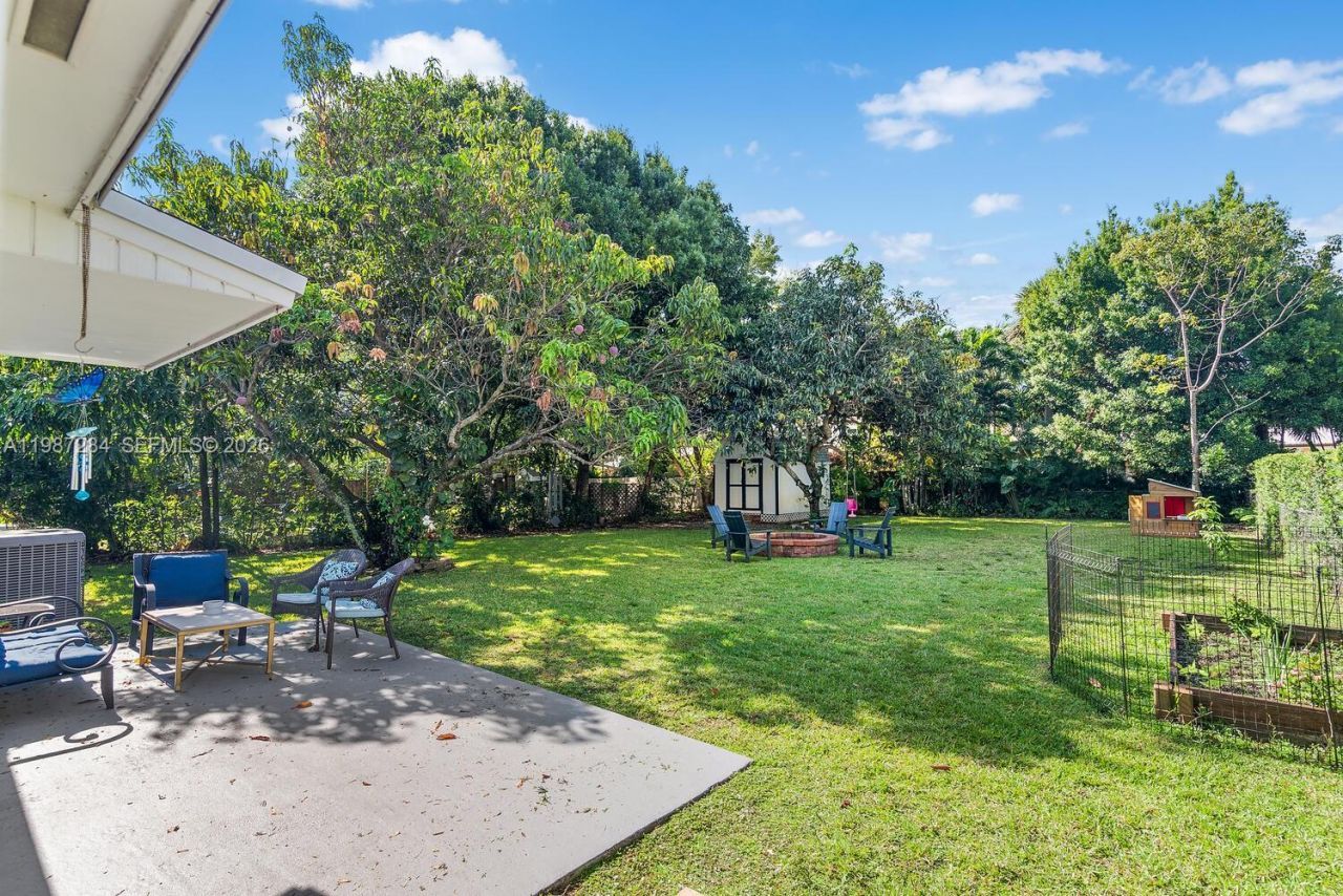 1724 SW 4th St, Fort Lauderdale, FL 33312 Photo