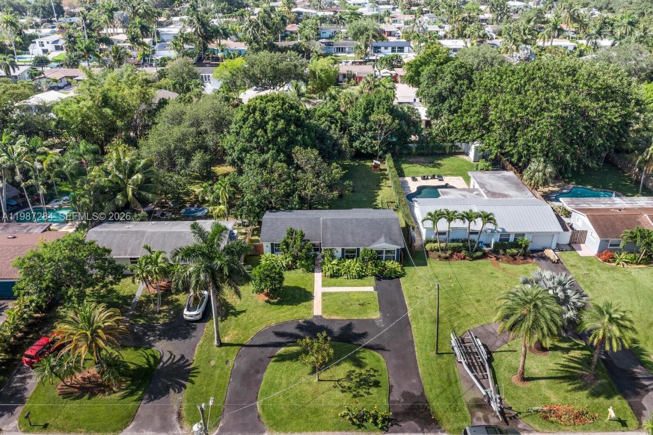 1724 SW 4th St, Fort Lauderdale, FL 33312 Photo