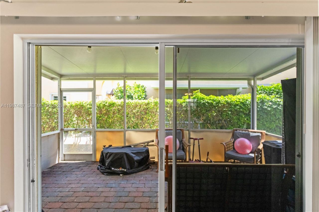 337 Waterside Dr, Unit 337, Hypoluxo, FL 33462 Photo