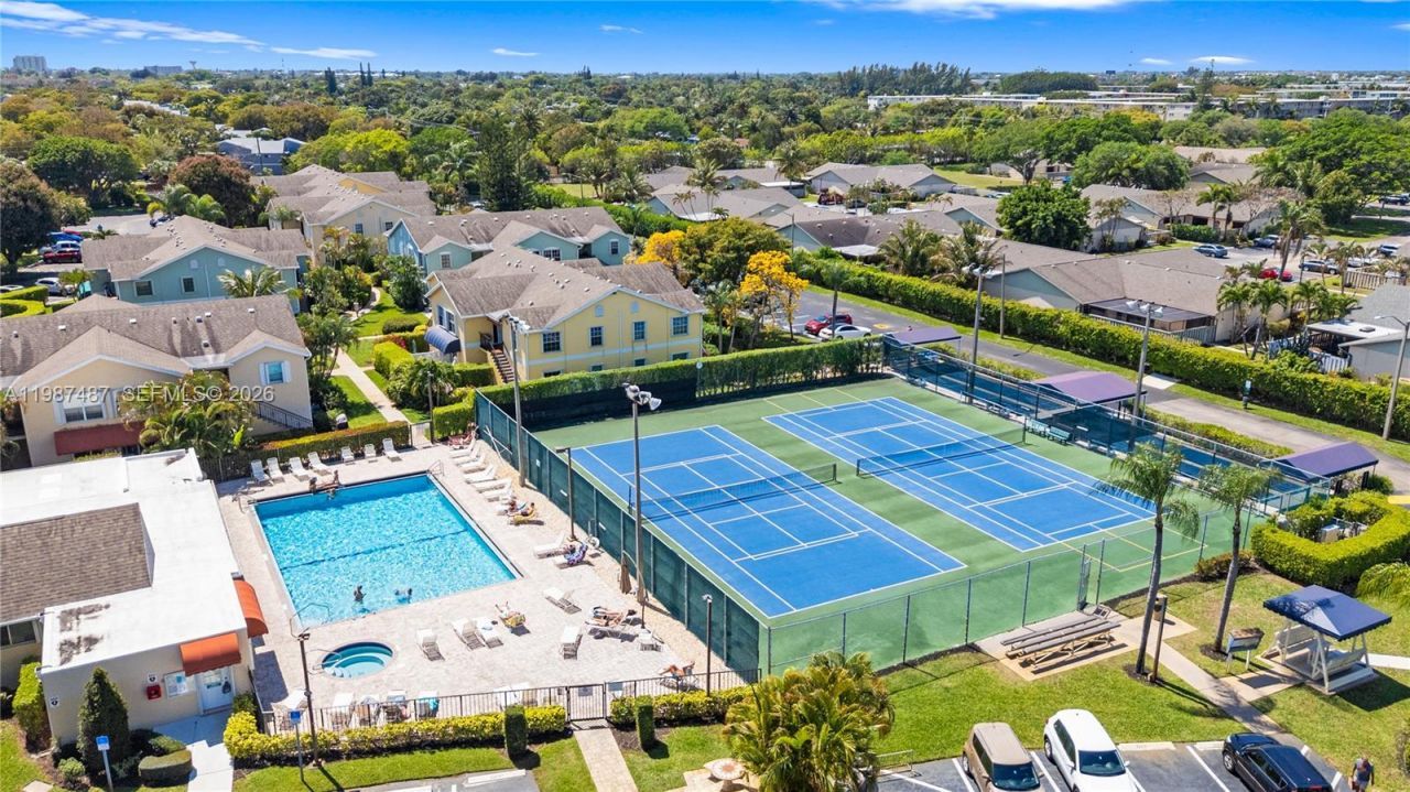 337 Waterside Dr, Unit 337, Hypoluxo, FL 33462 Photo