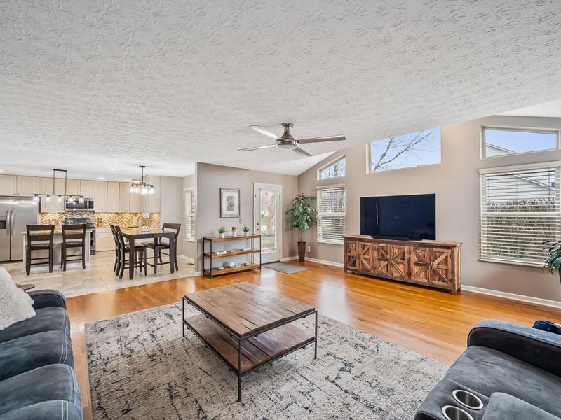 7265 Pueblo Court , Westerville, OH 43082 Photo 10