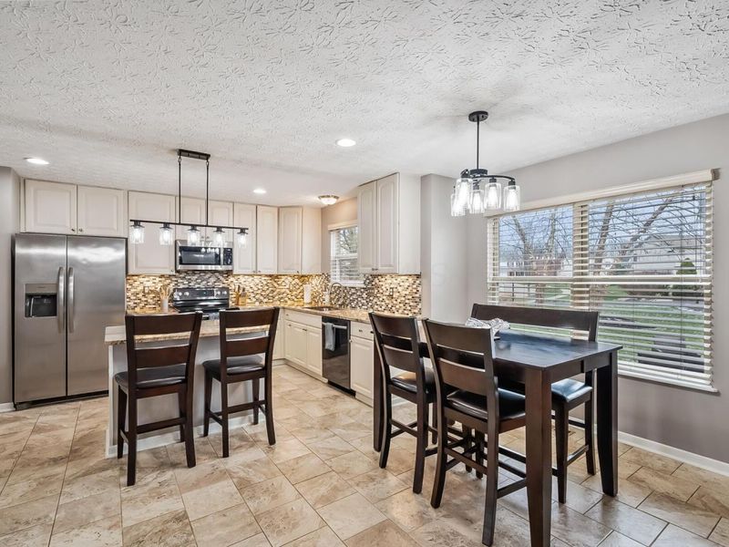 7265 Pueblo Court , Westerville, OH 43082 Photo 11