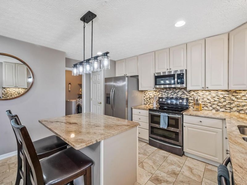 7265 Pueblo Court , Westerville, OH 43082 Photo 16