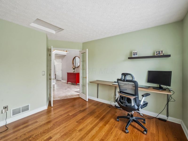 7265 Pueblo Court , Westerville, OH 43082 Photo 18