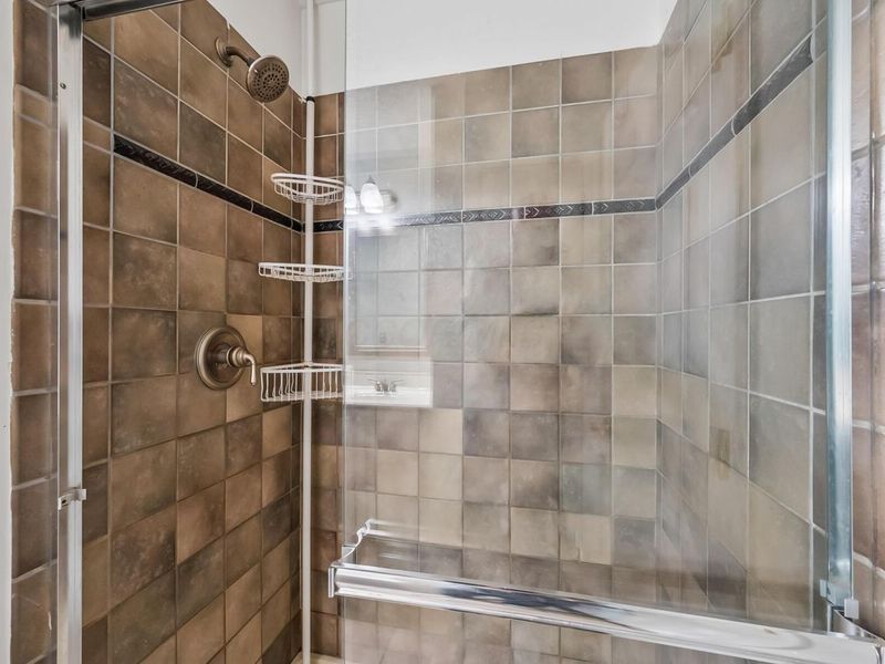 7265 Pueblo Court , Westerville, OH 43082 Photo 28