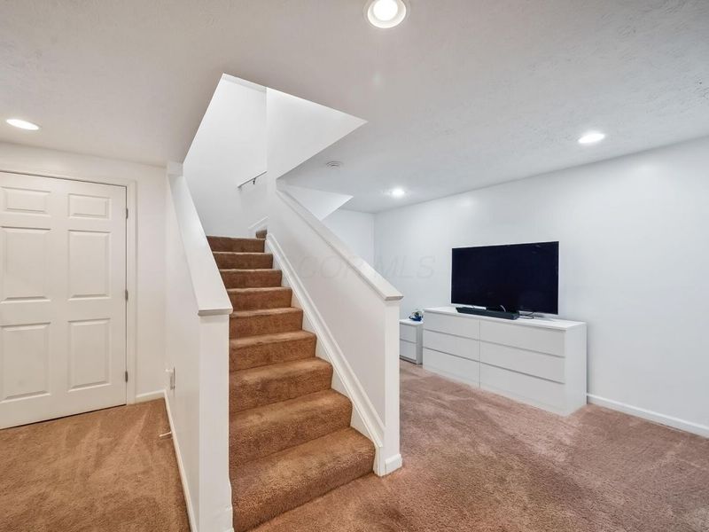 7265 Pueblo Court , Westerville, OH 43082 Photo 39