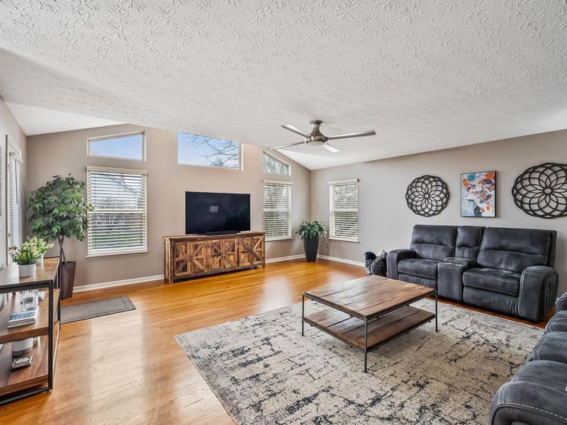 7265 Pueblo Court , Westerville, OH 43082 Photo 7