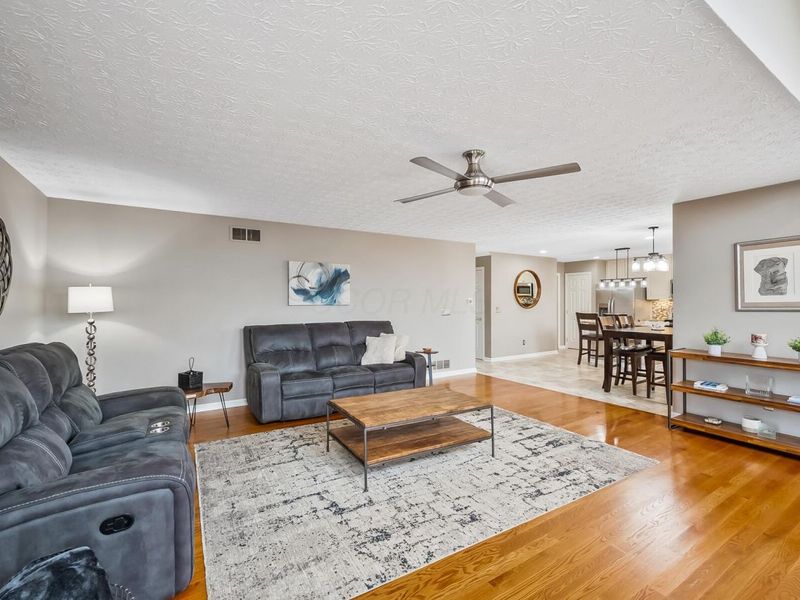 7265 Pueblo Court , Westerville, OH 43082 Photo 9