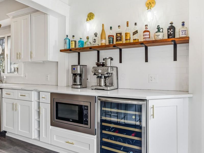 71 W Central Avenue , Delaware, OH 43015 Photo 16