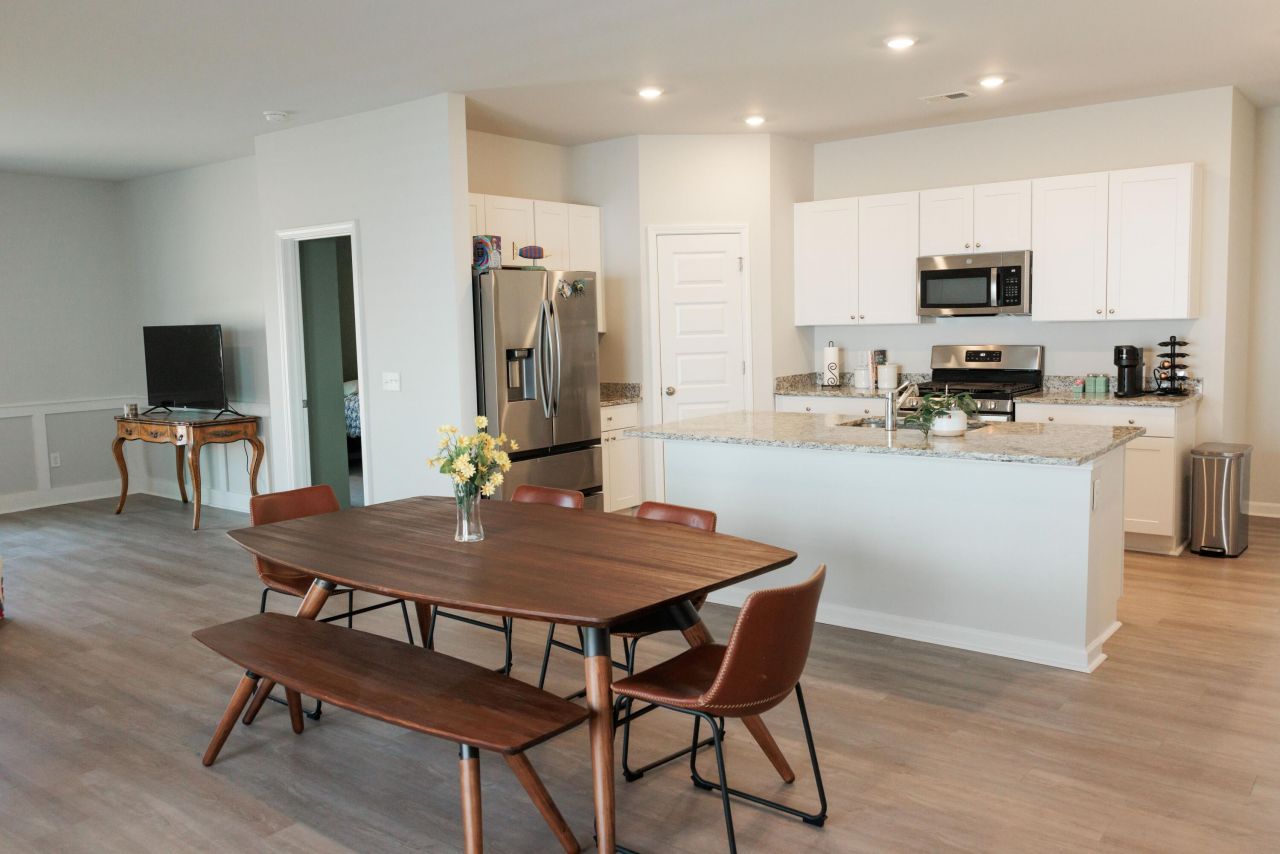 406 American Goldfinch Way Photo 5