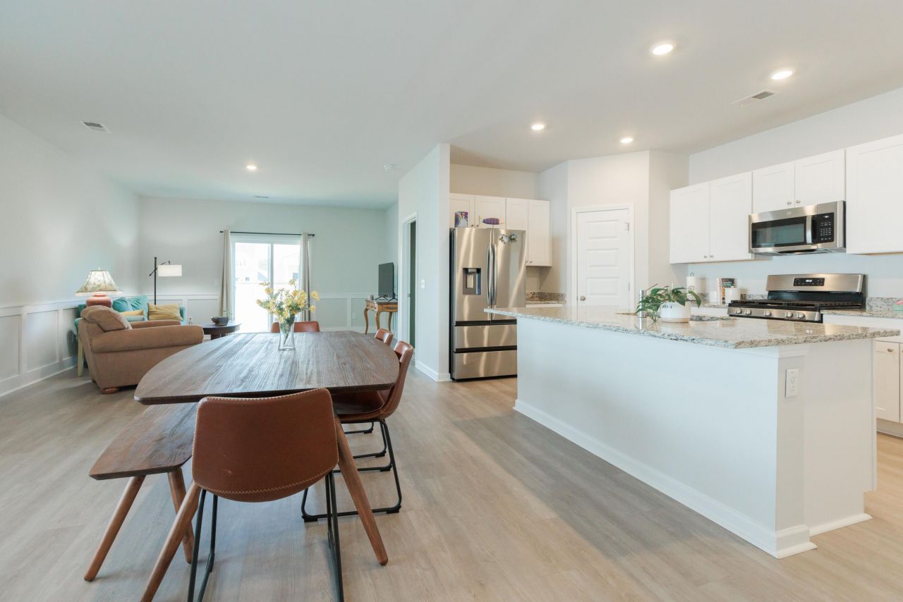 406 American Goldfinch Way Photo 7