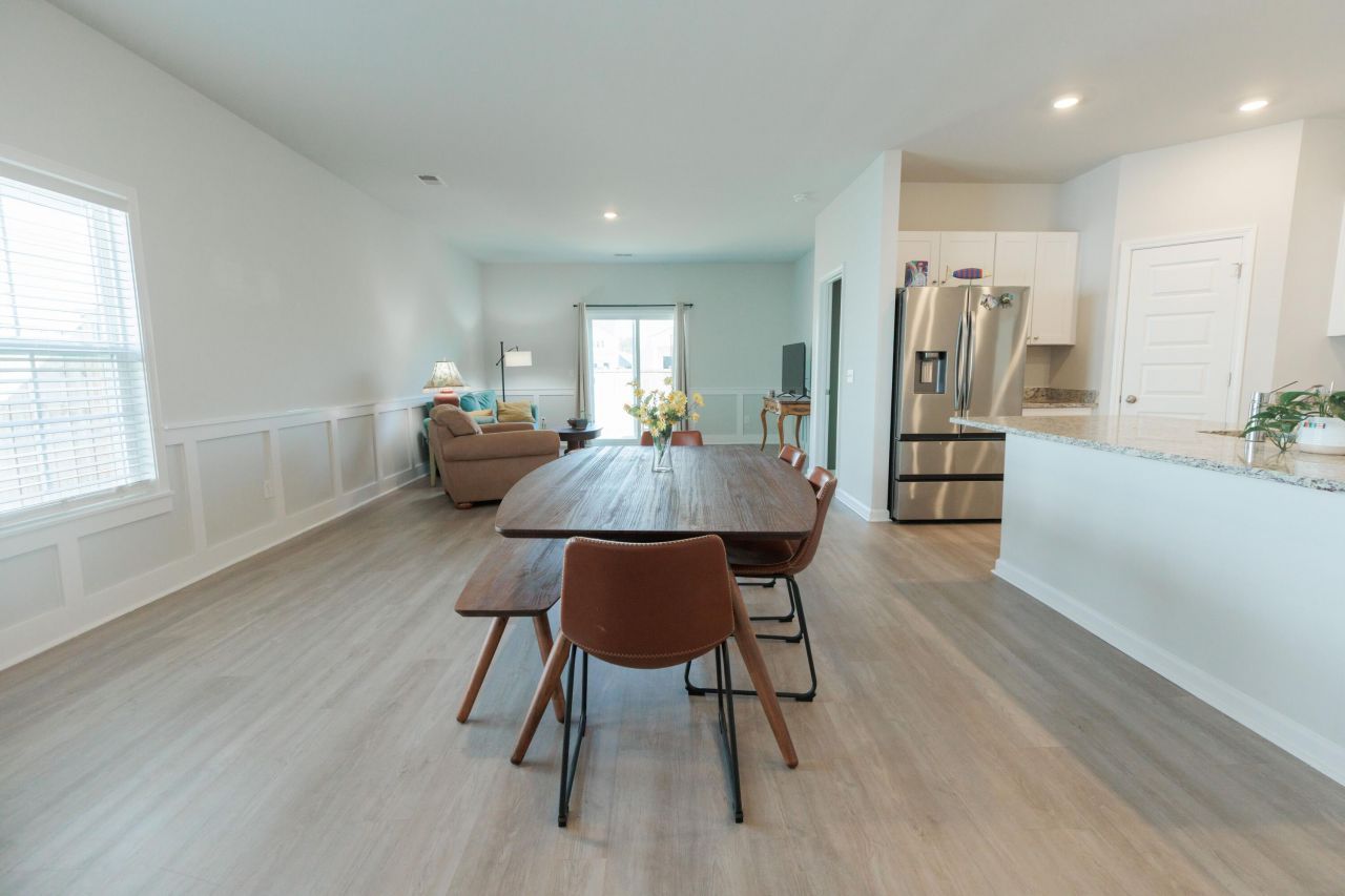 406 American Goldfinch Way Photo 8