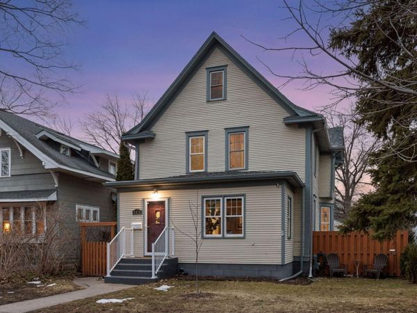 1479 Van Buren Avenue, Saint Paul, MN 55104