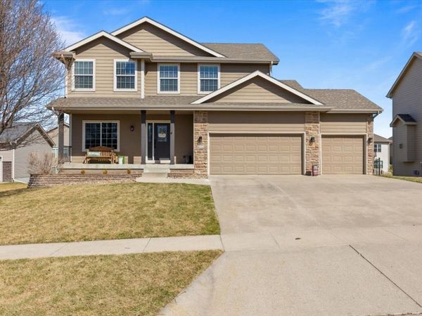 612 NE 46th Court, Ankeny, IA 50021
