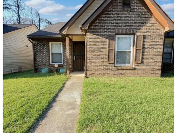 5374 Cherry Wood Drive, Stone Mountain, GA 30083