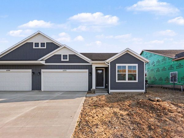 6595 Bellflower Drive, Unit 2, Zeeland, MI 49464