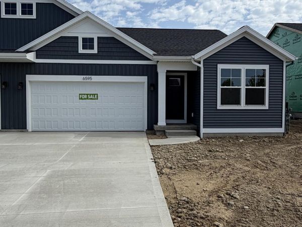 6595 Bellflower Drive, Unit 2, Zeeland, MI 49464