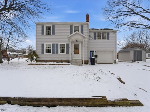 725 Union Avenue , Ashtabula, OH 44004