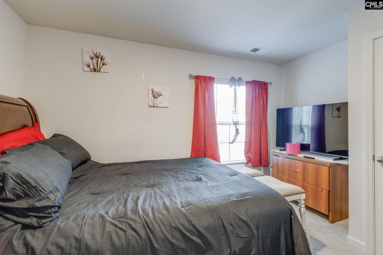 146 Dunham Road  Photo 16