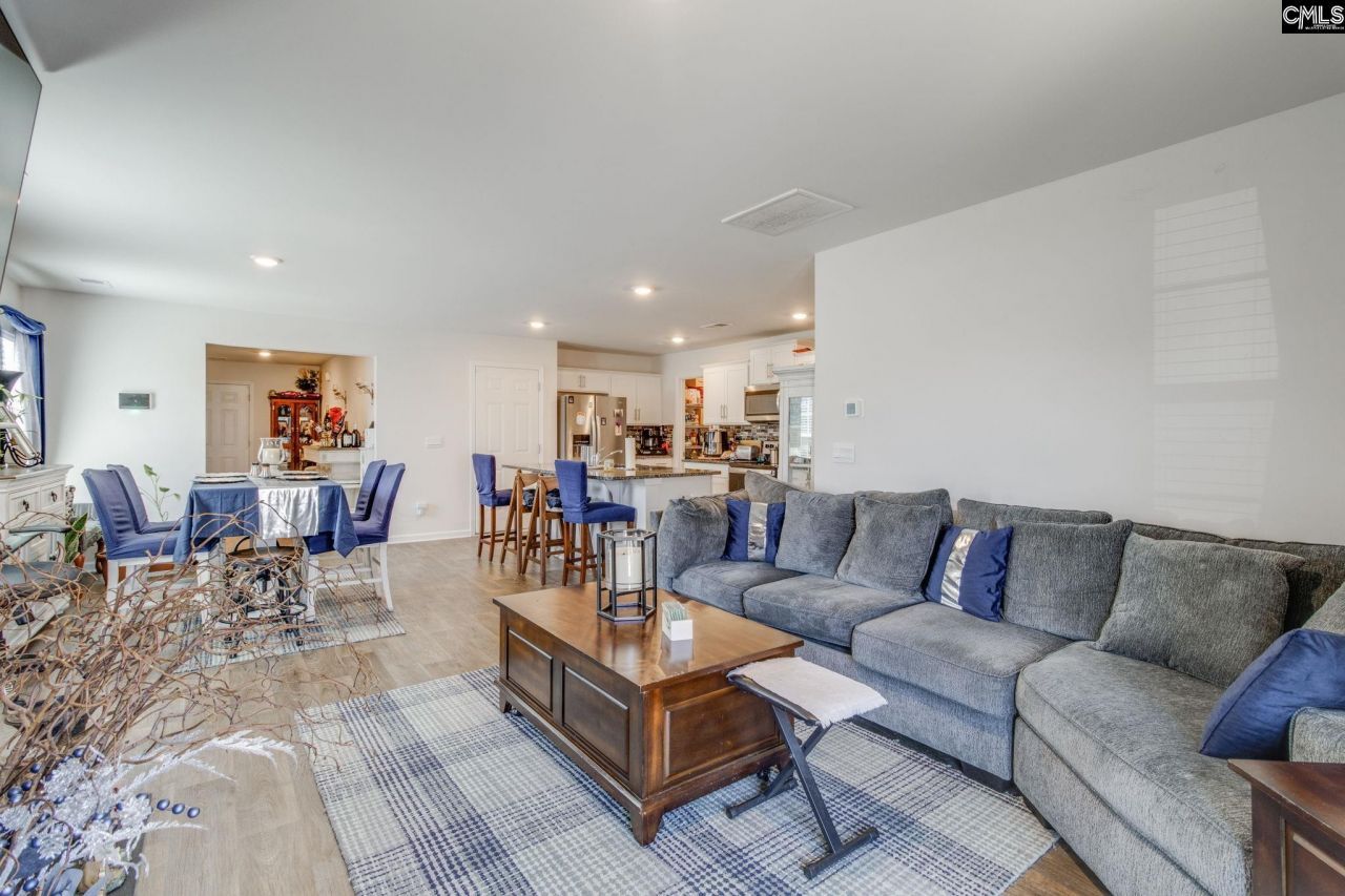 146 Dunham Road  Photo 9