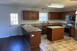 212 Walkbridge Way  photo 4