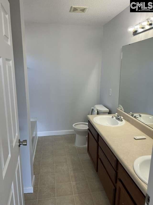 212 Walkbridge Way  Photo 6