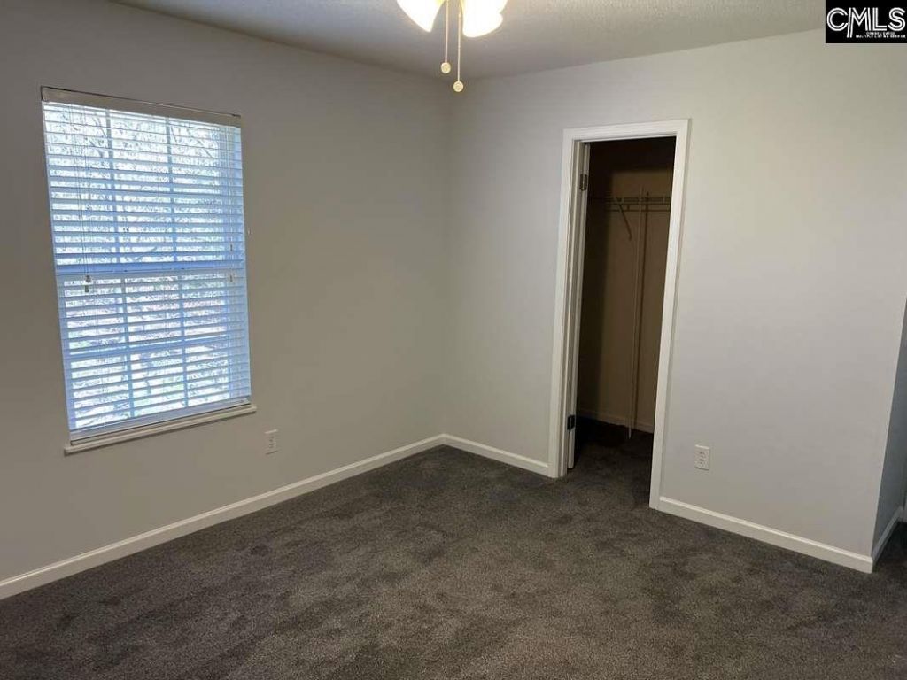 212 Walkbridge Way  Photo 7