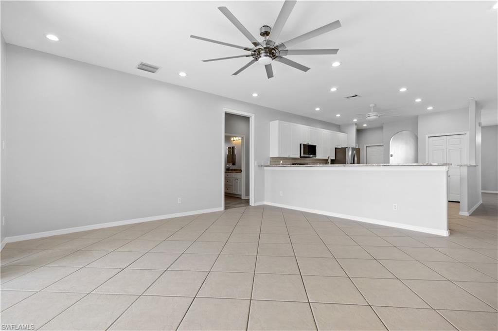 11005 Lakeland Cir, Fort Myers, FL 33913 Photo