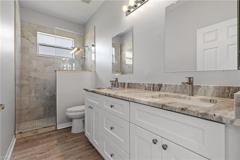 11005 Lakeland Cir, Fort Myers, FL 33913 Photo