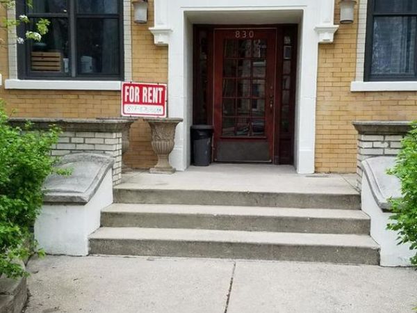 830 W Leland Avenue , Unit 301, Chicago, IL 60640