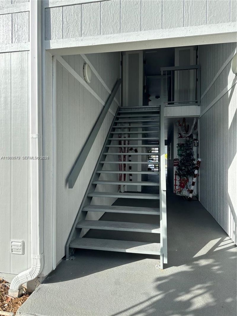 9729 Hammocks Blvd , Unit 207E, Miami, FL 33196 Photo