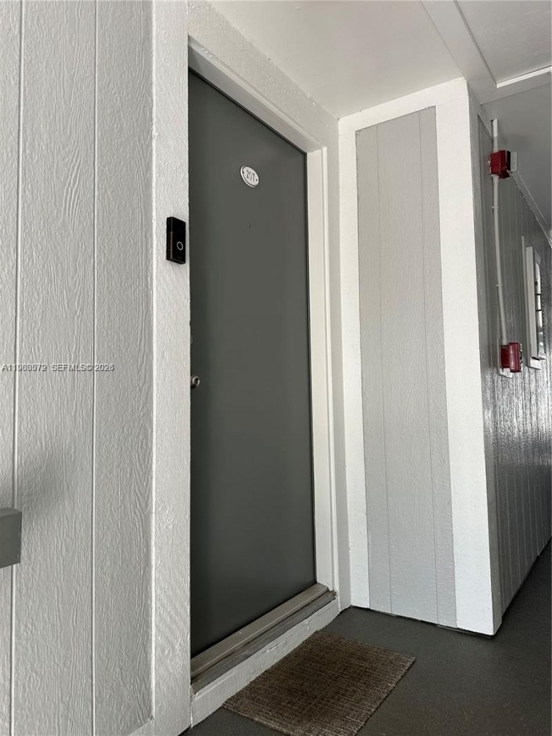 9729 Hammocks Blvd , Unit 207E, Miami, FL 33196 Photo