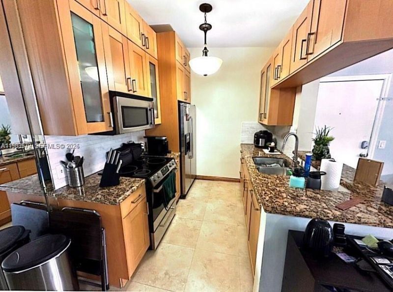 9729 Hammocks Blvd , Unit 207E, Miami, FL 33196 Photo