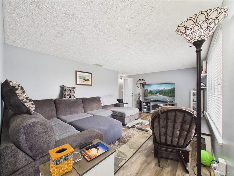 326 Winnimac Avenue, Englewood, OH 45322 Photo 3