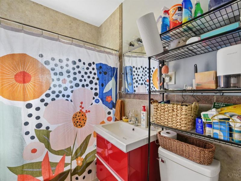 3640 Besuden Court, Cincinnati, OH 45208 Photo 17