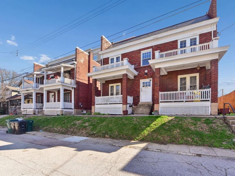 3640 Besuden Court, Cincinnati, OH 45208 Photo 4