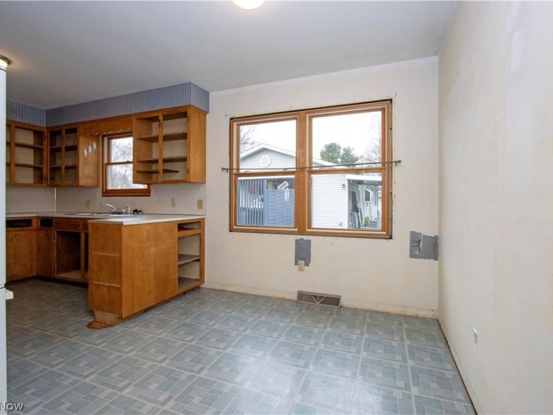 341 Eldorado Drive , Smithville, OH 44677 Photo 4