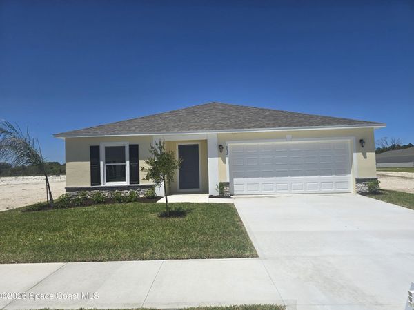 932 SW Richmond Circle SW, Palm Bay, FL 32908