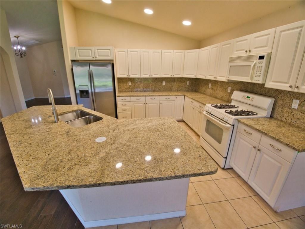 9071 Astonia Way, Estero, FL 33967 Photo