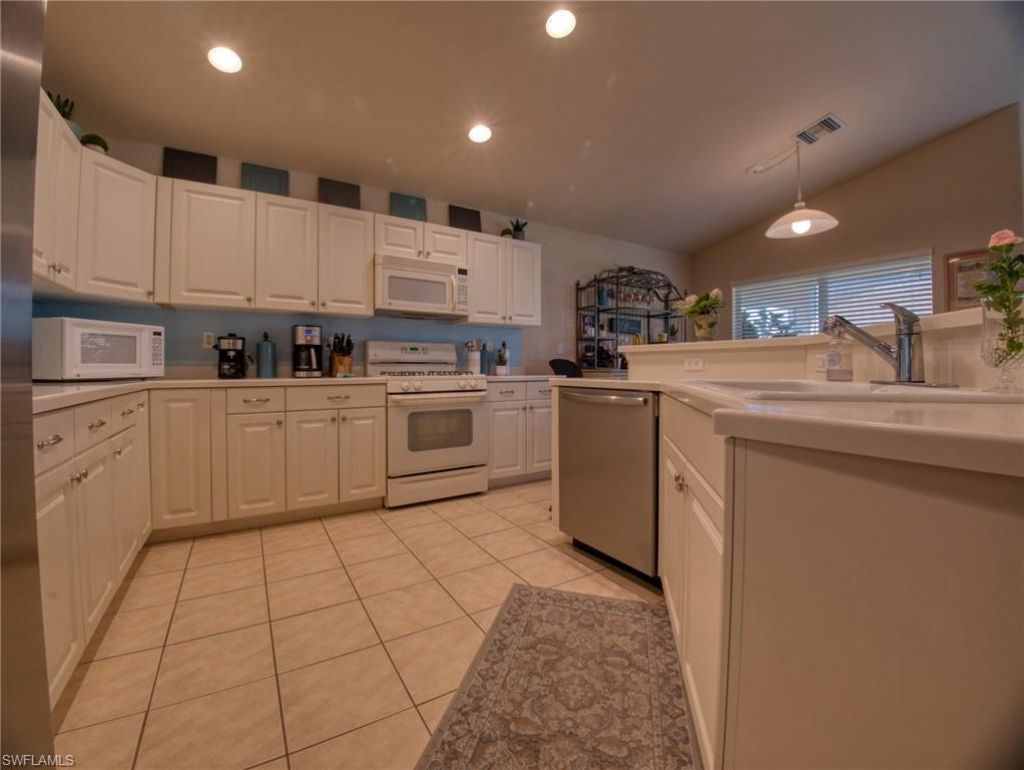 9071 Astonia Way, Estero, FL 33967 Photo