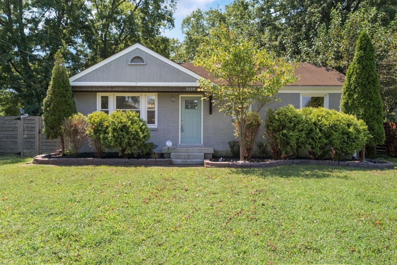 2129 Crystal Dr, Nashville, TN 37210 Main Photo
