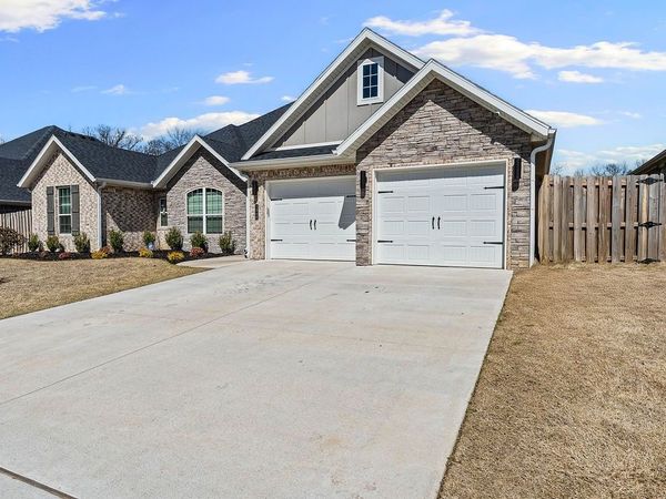 1340 Cittadella Avenue , Tontitown, AR 72762