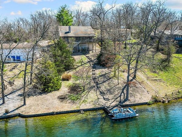 27 Tamworth Circle , Bella Vista, AR 72715