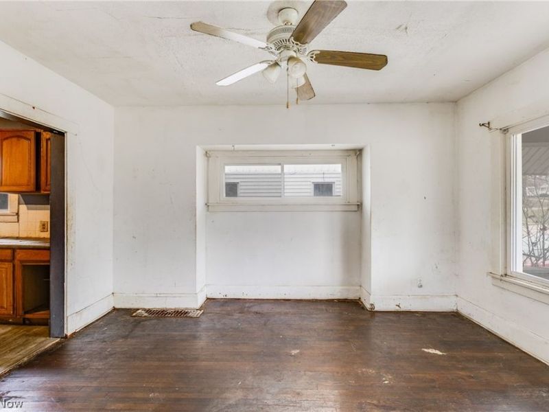 3005 Rush Boulevard, Youngstown, OH 44507 Photo 4