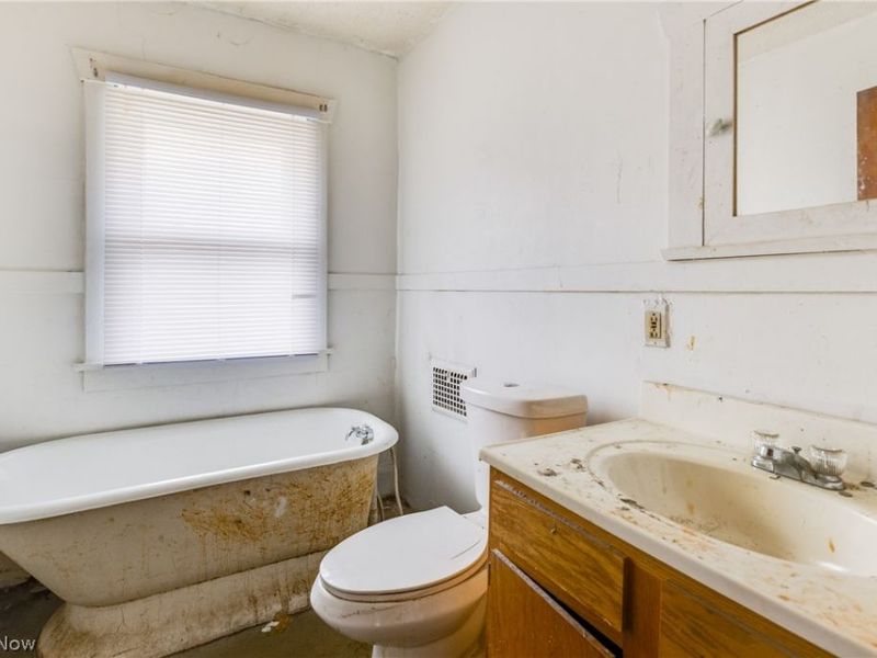 3005 Rush Boulevard, Youngstown, OH 44507 Photo 8