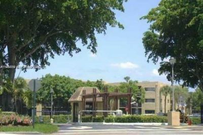 8065 SW 107th Ave , Unit 202, Miami, FL 33173 Photo