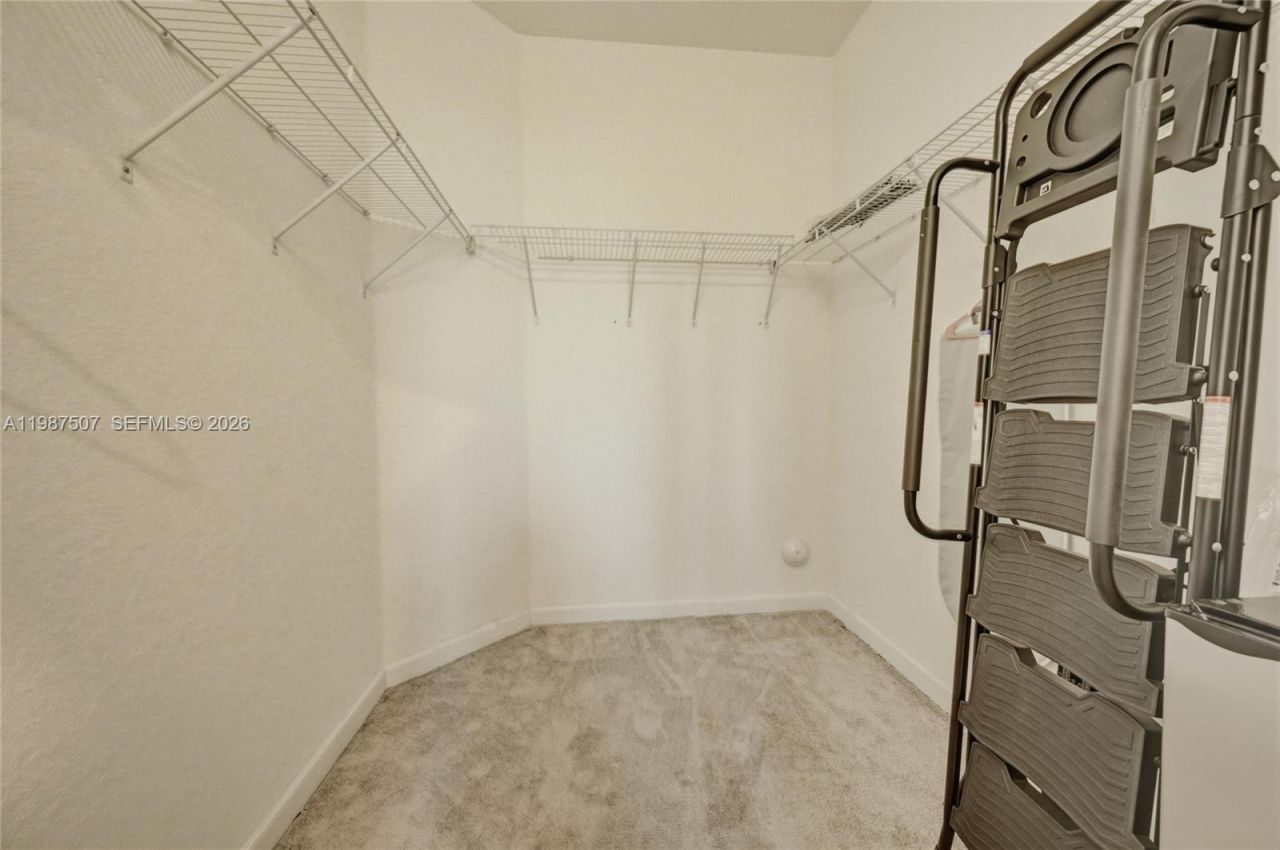 21436 NE 2nd Ct , Miami, FL 33179 Photo