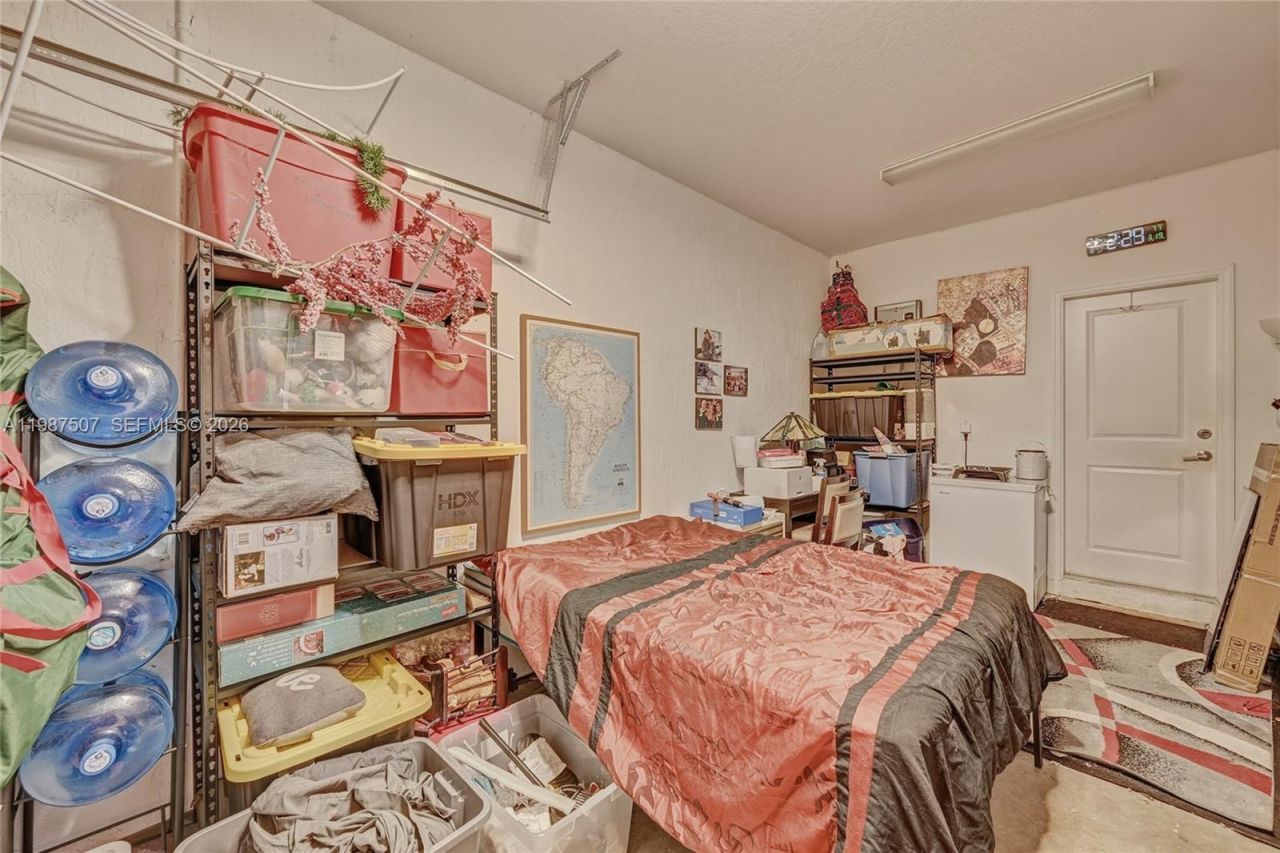 21436 NE 2nd Ct , Miami, FL 33179 Photo