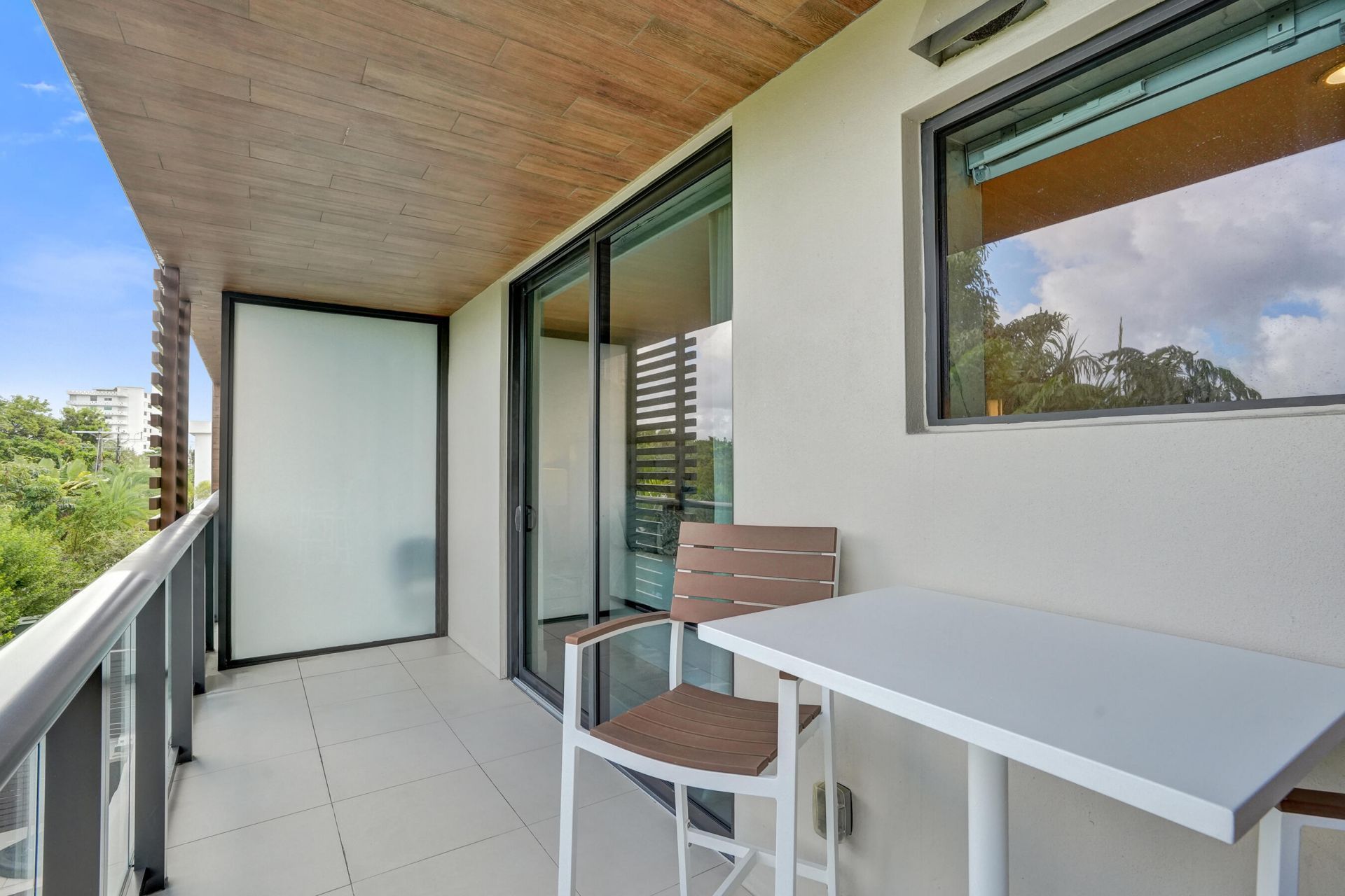 3030 N Ocean Boulevard, Unit S104, Fort Lauderdale, FL 33308 Photo